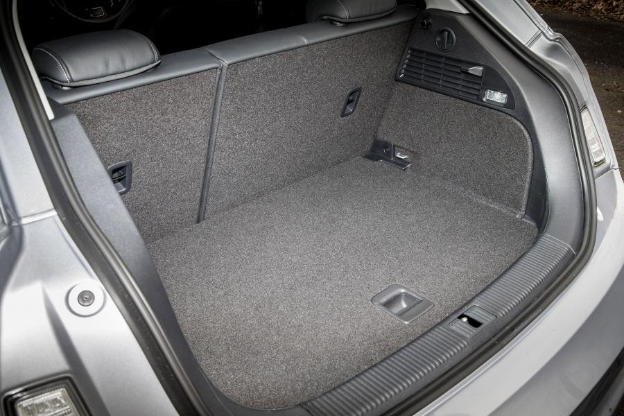 Багажник Audi A1 TFSI (8X) 2014 года  (UK) (фото 6 из 14)
